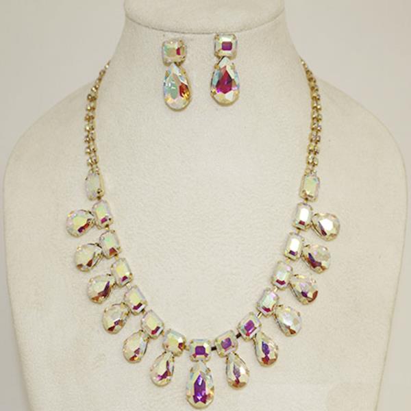 TEARDROP RECTANGLE RHINESTONE NECKLACE