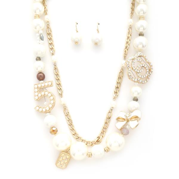 NUMBER 5 PEARL BEAD NECKLACE
