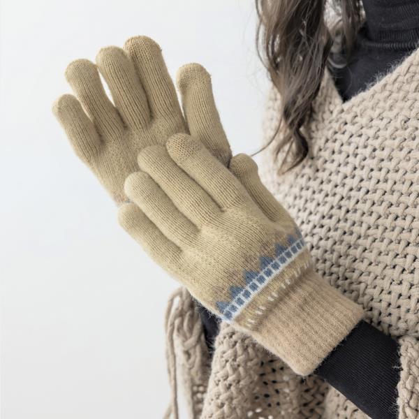 AZTEC PATTERN KNIT GLOVES WITH SMART TOUCH