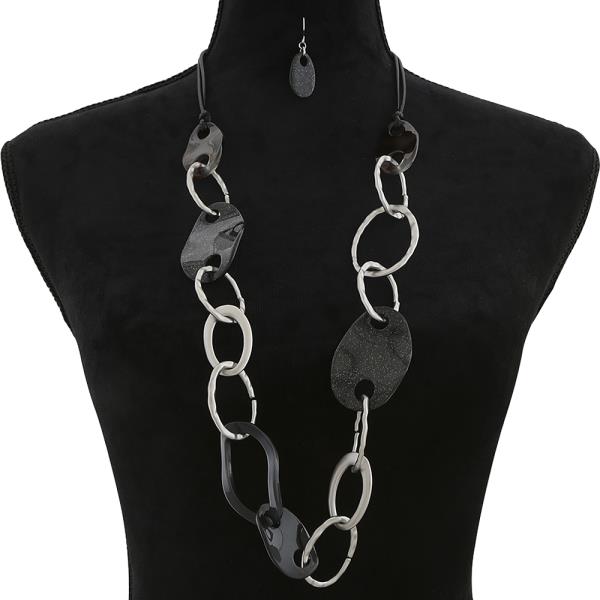 TORTOISE METAL LINK CHAIN LONG NECKLACE EARRING SET