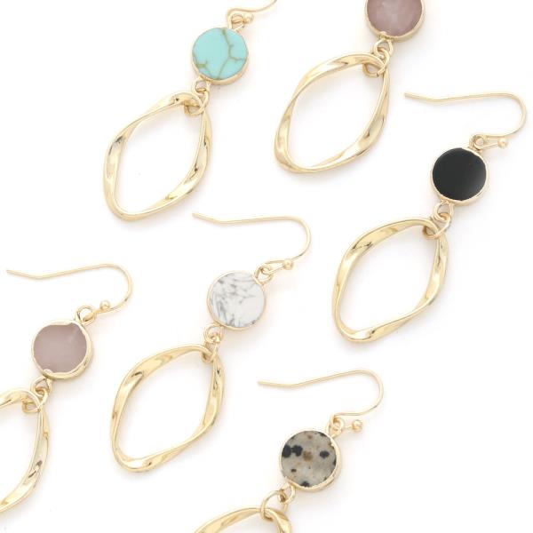 ROUND STONE OVAL LINK DANGLE EARRING