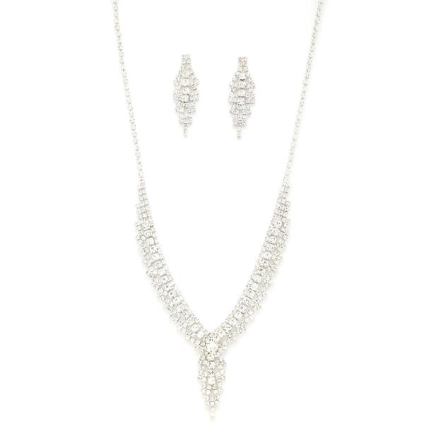 V SHAPE RHINESTONE NECKLACE