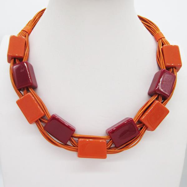 CUBE BEADED NECKLACE