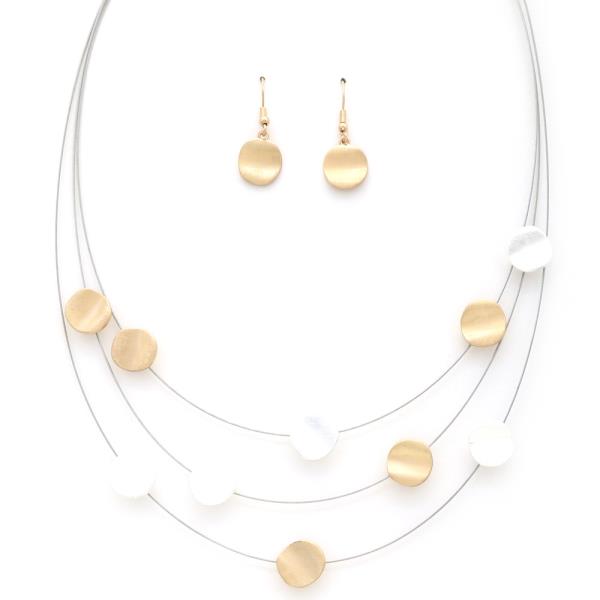 COIN WIRE LAYERED NECKLACE
