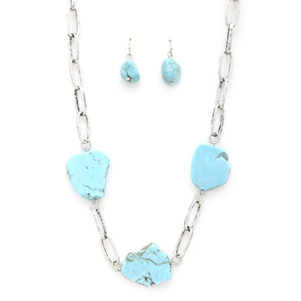 TURQUOISE STONE OVAL LINK NECKLACE