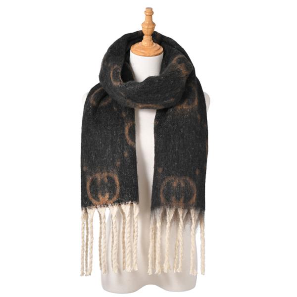 DOUBLE O PATTERN TASSEL BLANKET SCARF