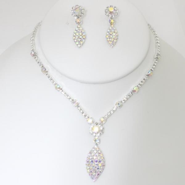 MARQUISE FLOWER RHINESTONE NECKLACE