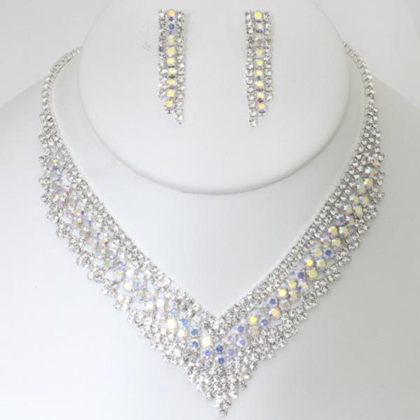 RHINESTONE V NECKLACE EARRING SET