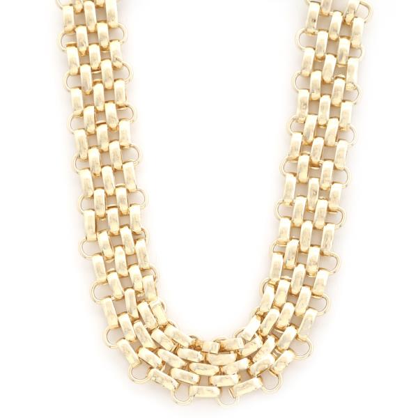 WOVEN PATTERN METAL NECKLACE