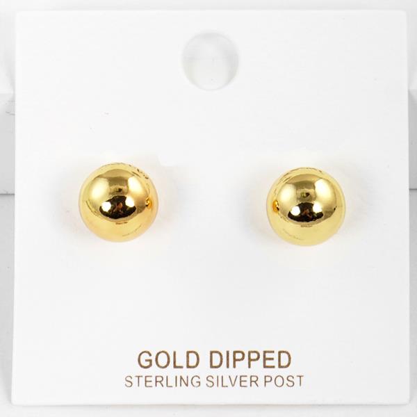 GOLD DIPPED STUD EARRING