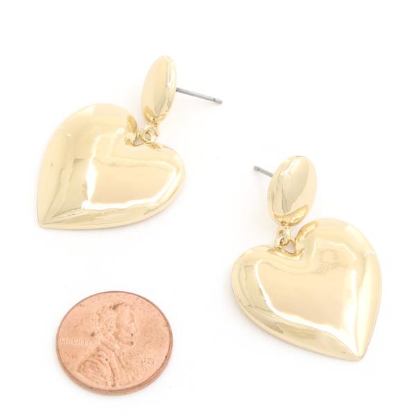 HEART METAL EARRING