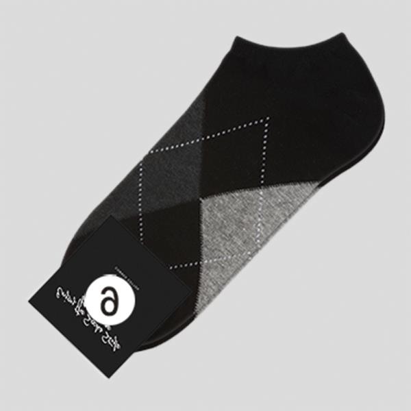 ARGYLE PATTERN EXTRA LOW CUT SOCKS