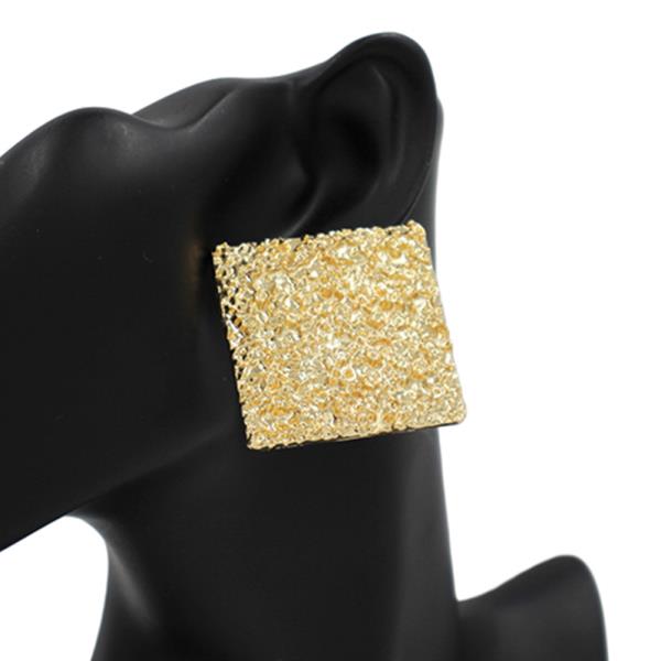 TEXTURED SQUARE METAL EARRING