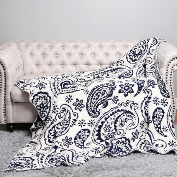 PAISLEY THROW BLANKET