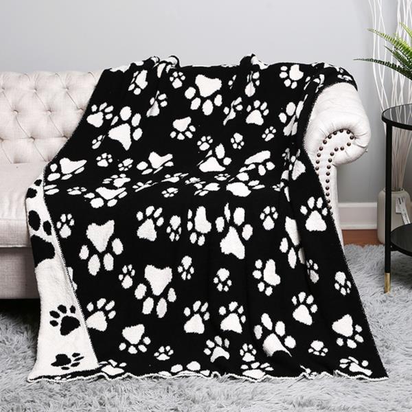 PAW PRINT THROW BLANKET