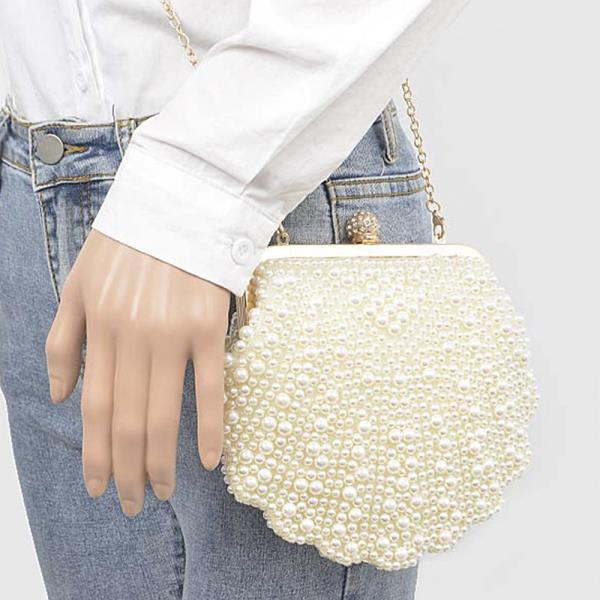 FAUX PEARL PARTY CLUTCH