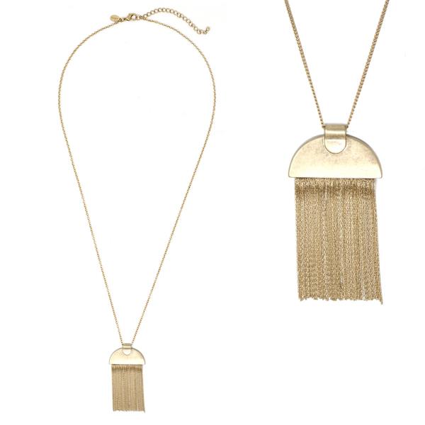 HALF CIRCLE WITH CHAIN TASSEL PENDANT LONG NK