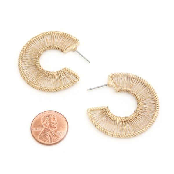 WIRED OPEN CIRCLE EARRING