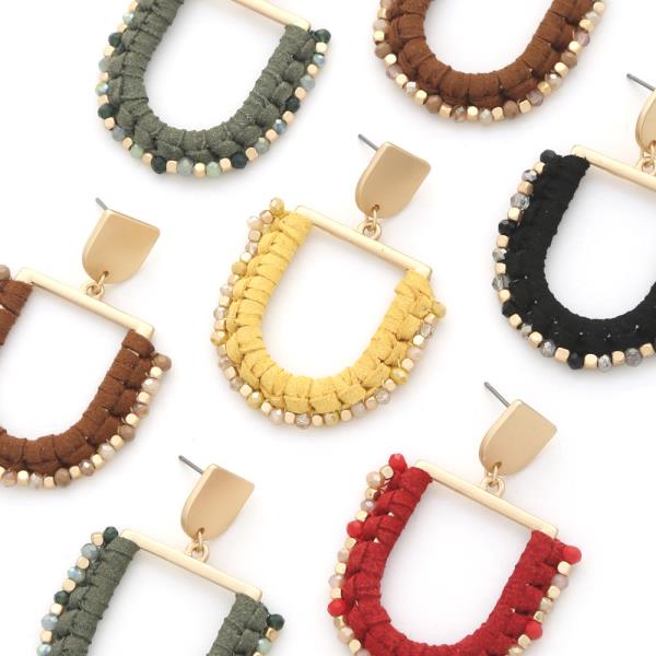 U SHAPE BEADED DANGLE EARRING