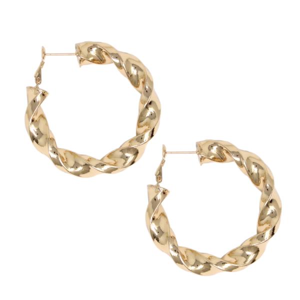 TWISTED HOOP EARRING