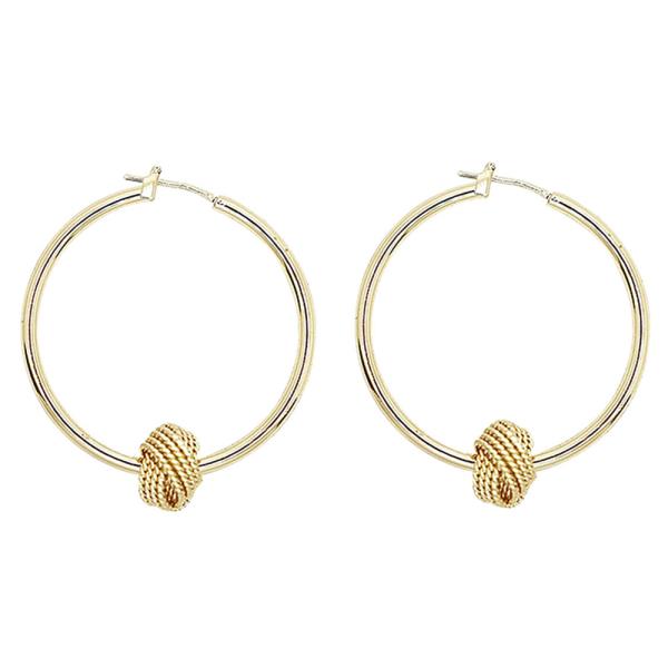 DESIGN METAL HOOP EARRING