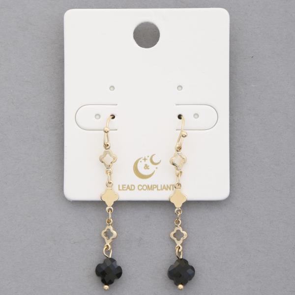 CLOVER DANGLE EARRING