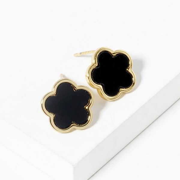 FLOWER COLOR METAL STUD EARRING