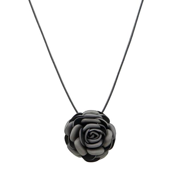 ROSE FLOWER PENDANT NECKLACE