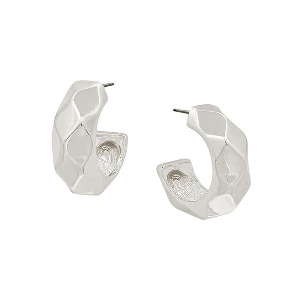 DIAMOND-CUT IN/OUT HOOP EARRINGS