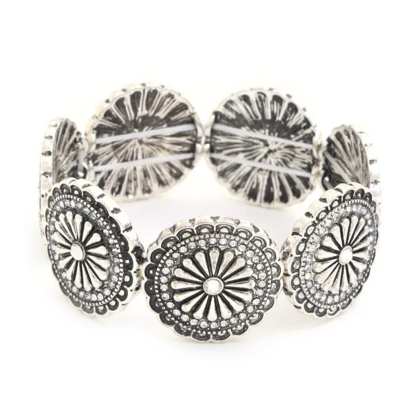 CONCHO ROUND METAL BRACELET