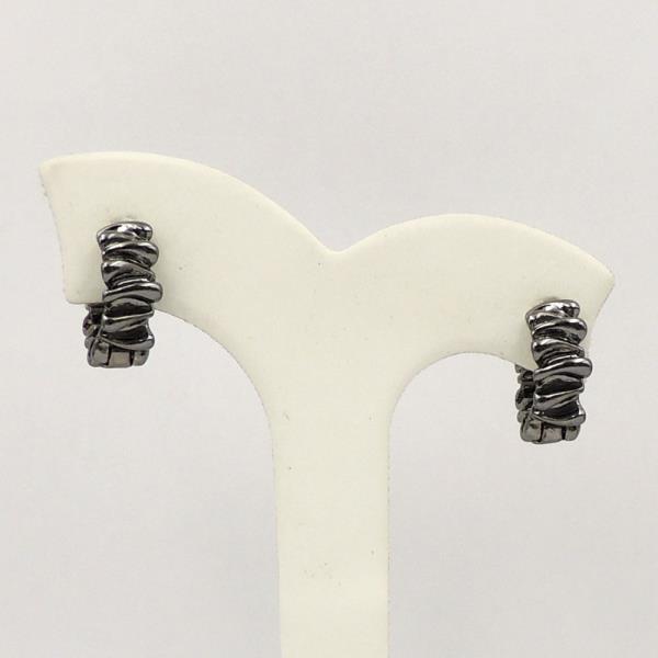 TEXTURED HOOP EARRINGS