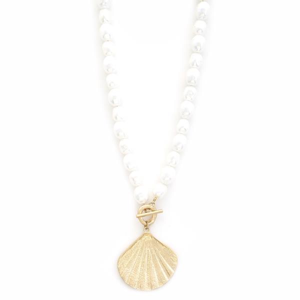 SHELL PENDANT PEARL NECKLACE