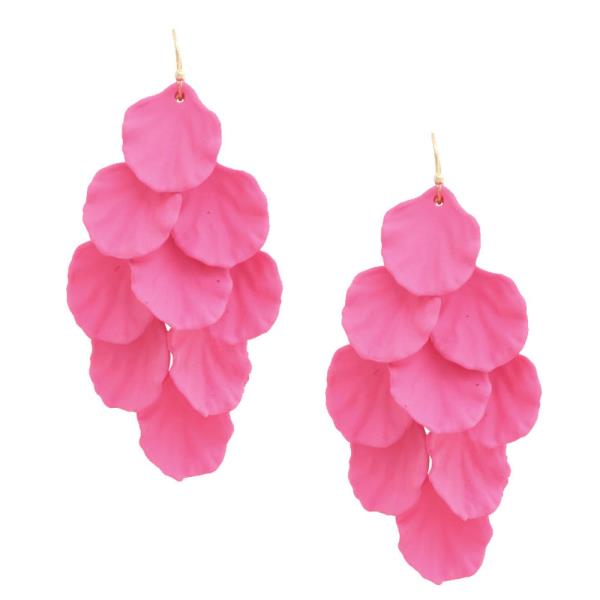 PETAL DANGLE EARRING