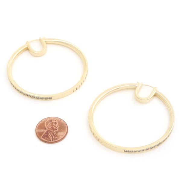 14K GOLD/WHITE GOLD DIPPED PIN CATCH HOOP CZ EARRING