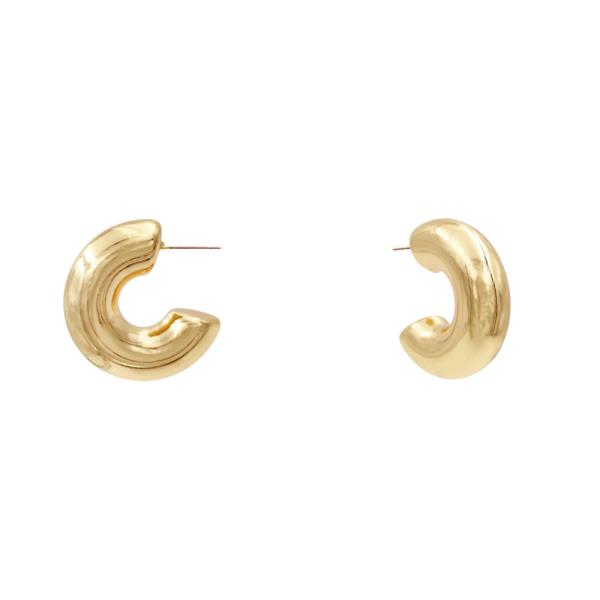 OPEN HOOP EARRING