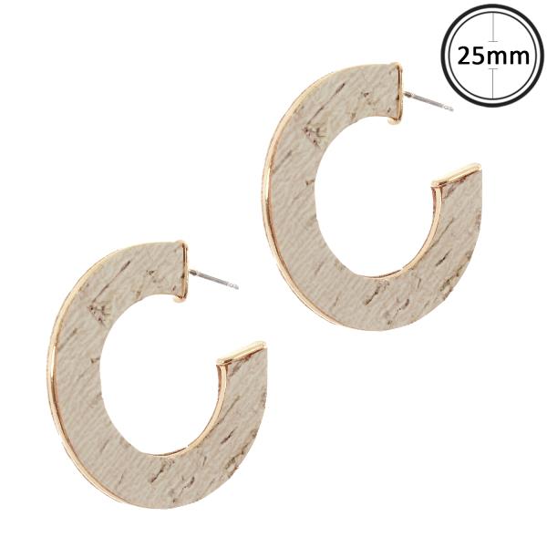 METAL CORK HOOP EARRING