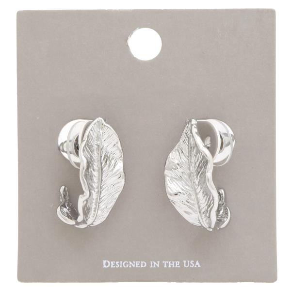 METAL LEAF EARRING