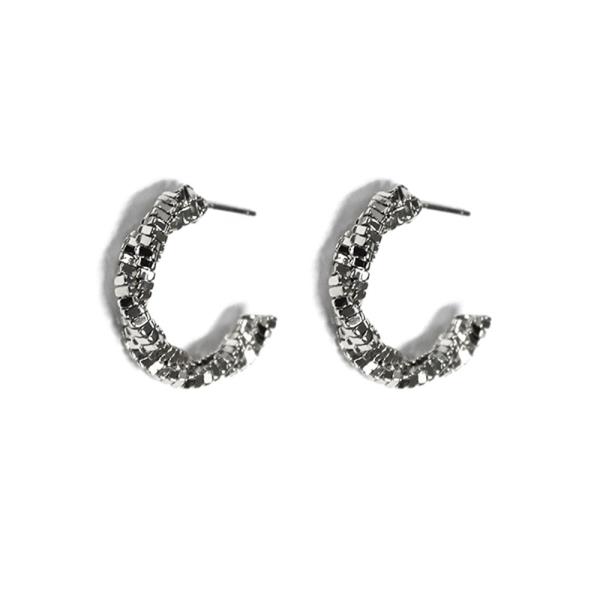 METAL TWIST C HOOP EARRING