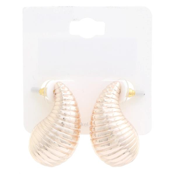 METAL TEXTURED TEARDROP POST EARRING
