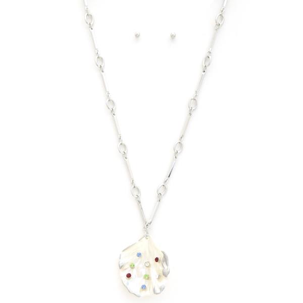 SEASHELL RHINESTONE PENDANT CIRCLE LINK NECKLACE