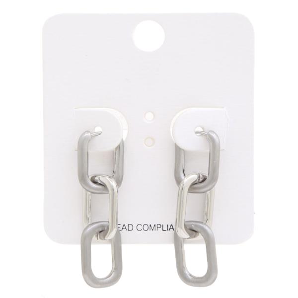 RECTANGLE LINK METAL EARRING