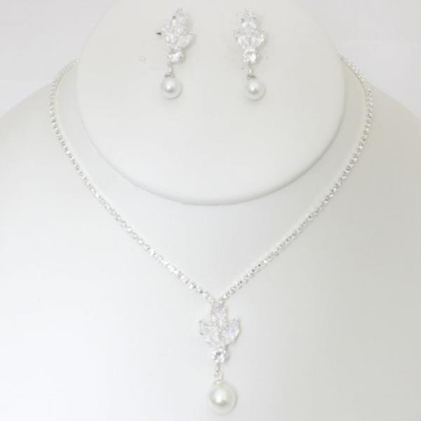 PEARL RHINESTONE NECKLACE EARRING SET