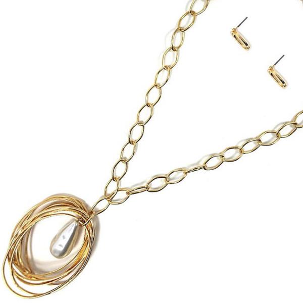 METAL CHAIN W PEARL PENDANT NECKLACE EARRING SET