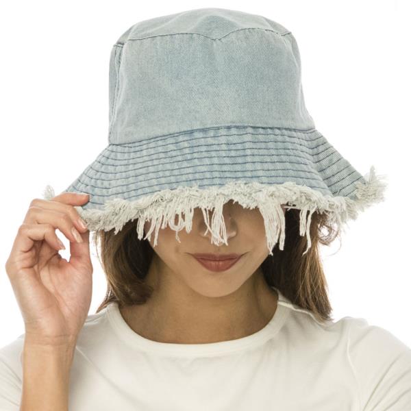 DENIM BUCKET HAT