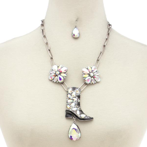 WESTERN COWBOY BOOT FLOWER RHINESTONE NECKLACE