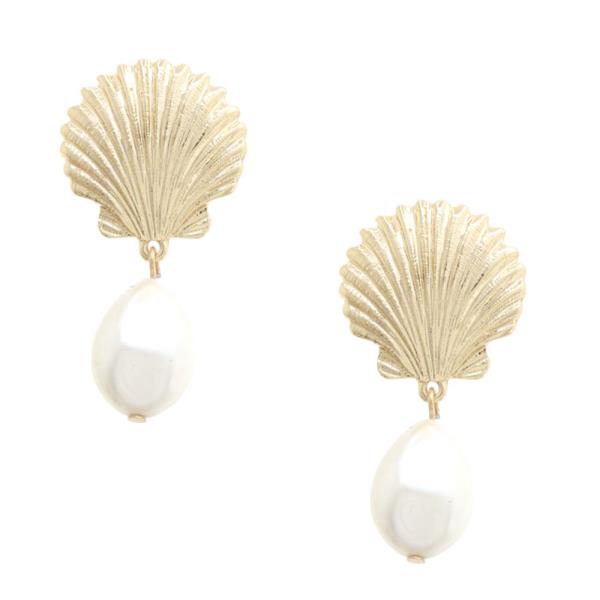 SEASHELL PEARL BEAD DANGLE EARRING