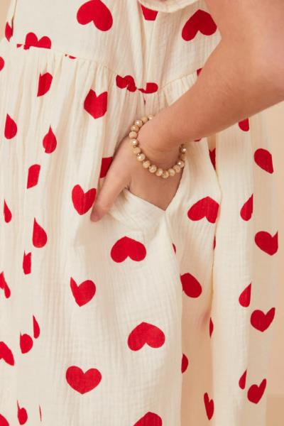 ($28.95 EA X 4 PCS) Girls Heart Print Gauze Textured Button Detail Dress