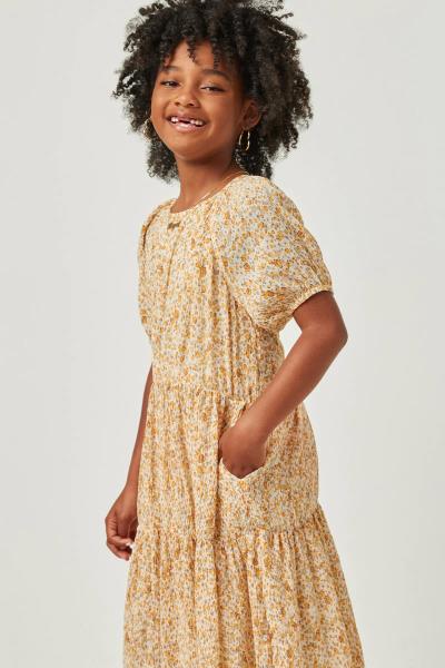 ($28.95 EA X 4 PCS) Girls Ditsy Floral Crinkled Puff Sleeve Tiered Dress
