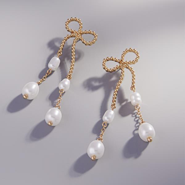 BOW SHAPED METAL BALL CHAIN MIX WITH PEARL BEAD EARRING