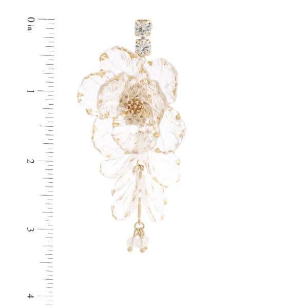 CLEAR BEAD FLOWER DANGLE EARRING